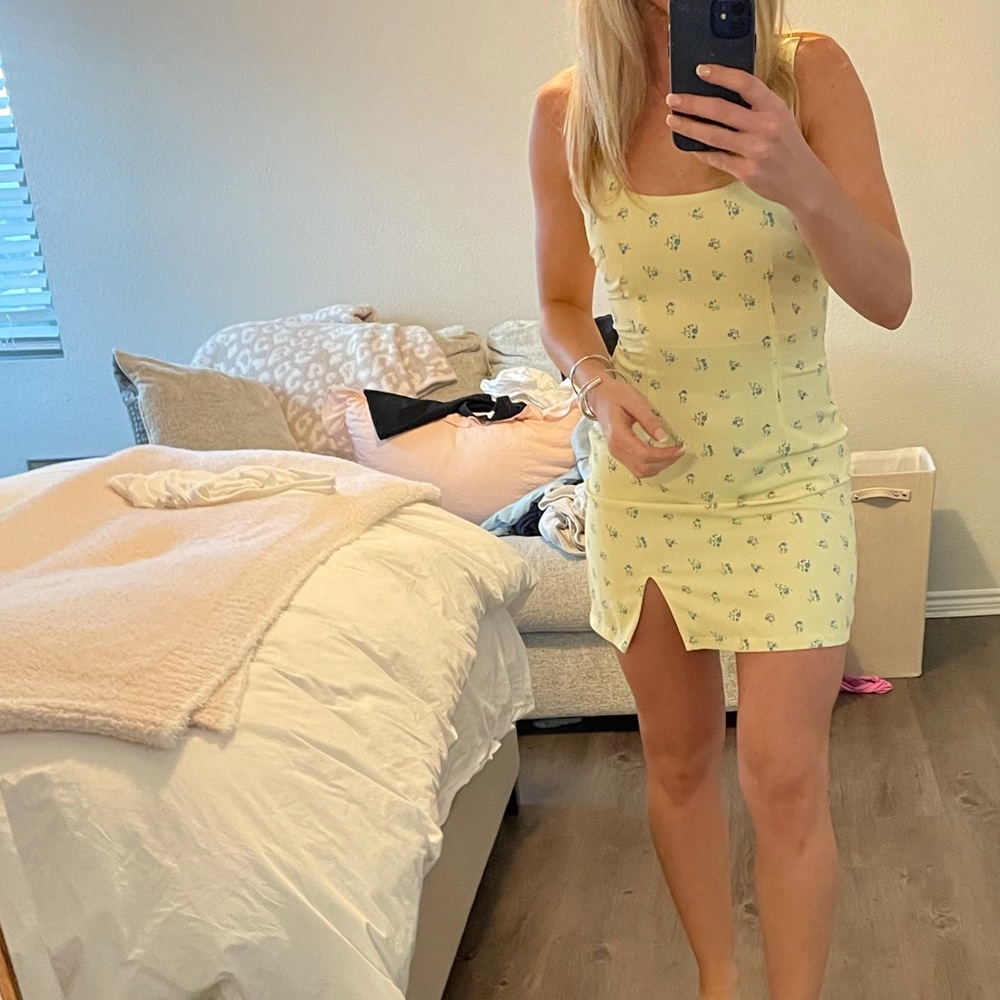 Abercrombie 90’s slip dress RARE COLOR